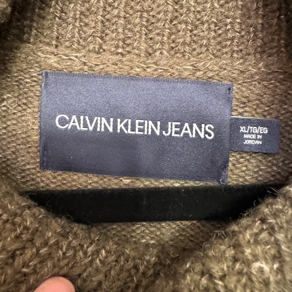 Calvin Klein sweater XL - Picture 4 of 4
